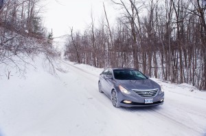 2014 Hyundai Sonata 2.0T front 1/4