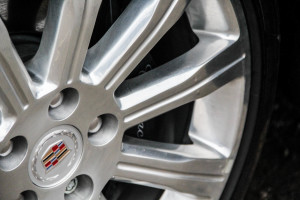 2014 Cadillac ATS 2.0T AWD wheel spokes