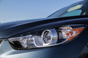 2014 Mazda CX-5 GT headlight