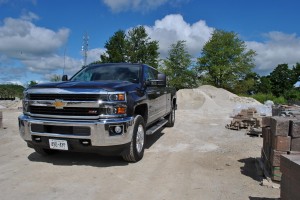 2015 Chevrolet Silverado 2500HD Z71 front