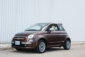 2014 Fiat 500C Lounge front 1/4