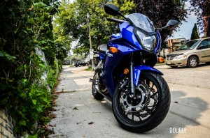 2014 Honda CBR650F front 