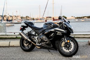 2014 Suzuki GSX-R1000 side profile