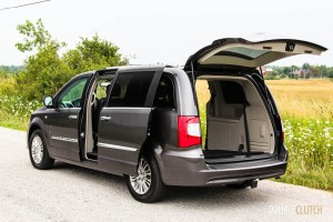 2014 Chrysler Town & Country 30th Anniversary rear 1/4