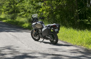 2014 Suzuki V-Strom 1000SE rear 1/4