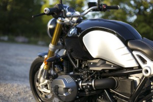 2015 BMW R nineT front half