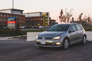 2015 Volkswagen Golf TSI front 1/4