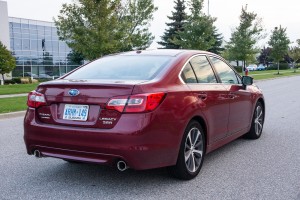 2015 Subaru Legacy 3.6R rear 1/4