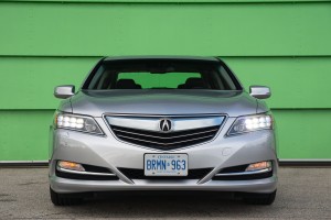 2014 Acura RLX Elite badge 