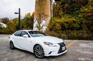 2015 Lexus IS350 F-Sport AWD front 1/4