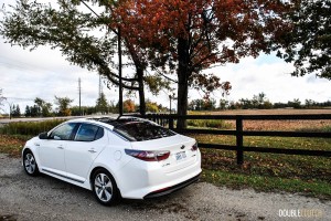 2015 Kia Optima Hybrid rear side profile