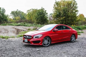 2015 Mercedes-Benz CLA250 front side profile