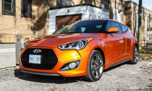 2015 Hyundai Veloster Turbo front 1/4