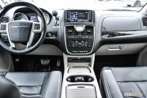 2015 Chrysler Town & Country