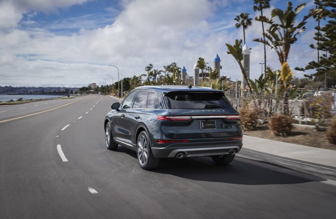 First Look: 2020 Lincoln Corsair